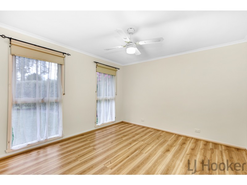 48 Lancaster Road, Mooroolbark VIC 3138