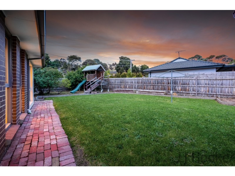 48 Lancaster Road, Mooroolbark VIC 3138