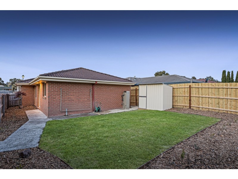21 Grierson Drive, Kilsyth VIC 3137