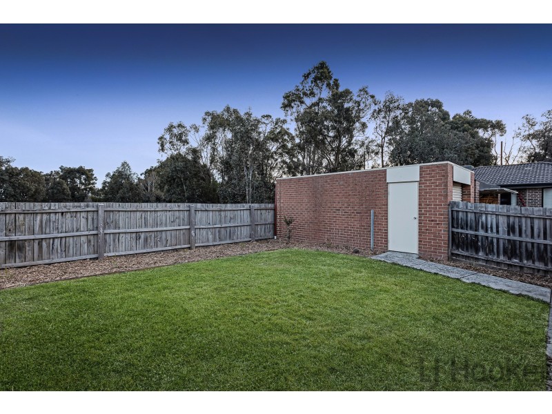 21 Grierson Drive, Kilsyth VIC 3137