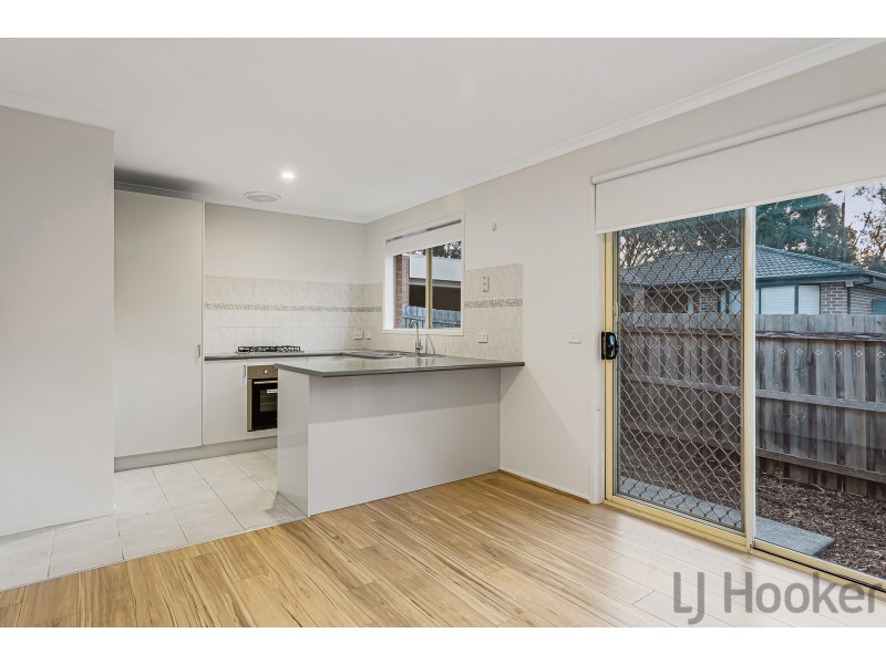 21 Grierson Drive, Kilsyth VIC 3137