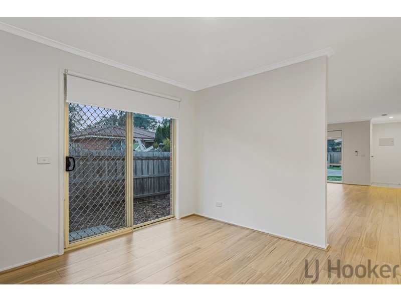 21 Grierson Drive, Kilsyth VIC 3137