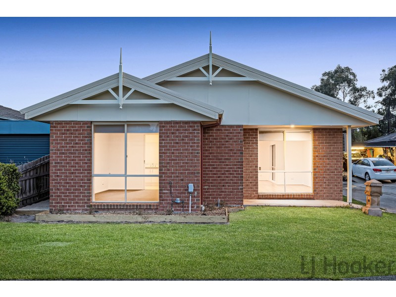21 Grierson Drive, Kilsyth VIC 3137