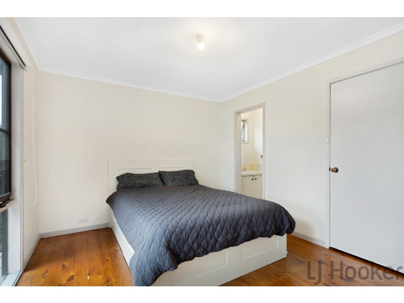 16 Alexandra Street, Upper Ferntree Gully VIC 3156