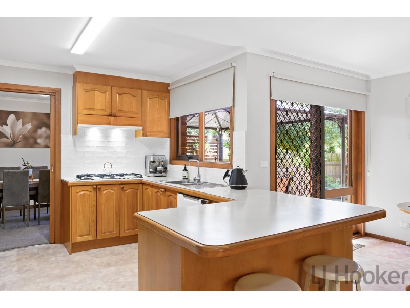 35 Murray Crescent, Rowville VIC 3178