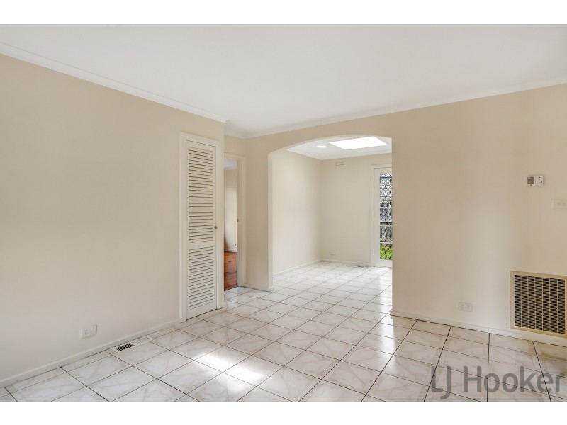 112 Kanooka Road, Boronia VIC 3155