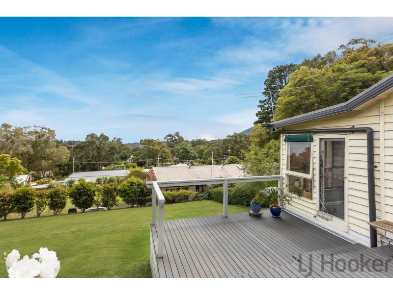 6 View Road, The Basin VIC 3154