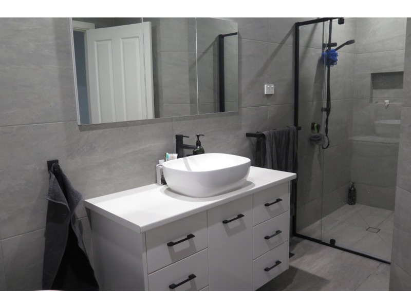 11-13 Glenwood Road, Narre Warren North VIC 3804