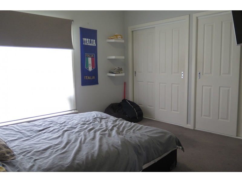 11-13 Glenwood Road, Narre Warren North VIC 3804