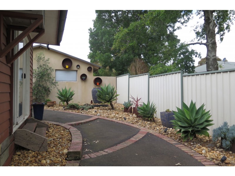 11-13 Glenwood Road, Narre Warren North VIC 3804