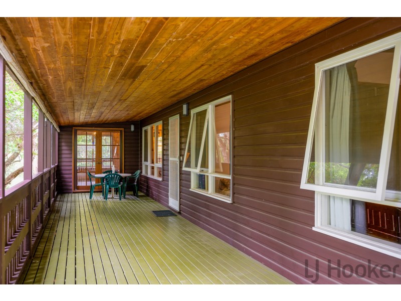 10 Ross Avenue, The Basin VIC 3154