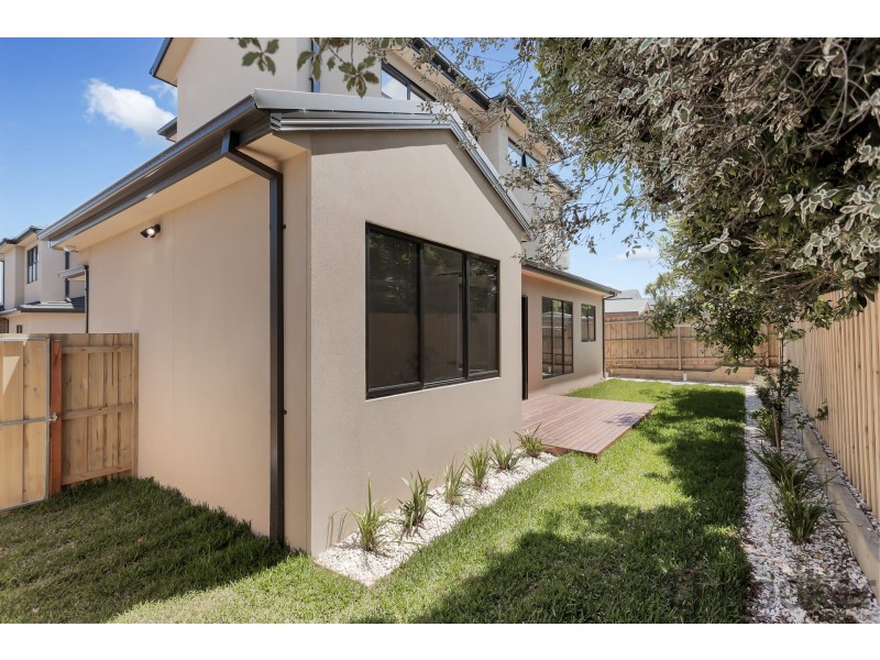 2/28 Joyce Avenue, Glen Waverley VIC 3150