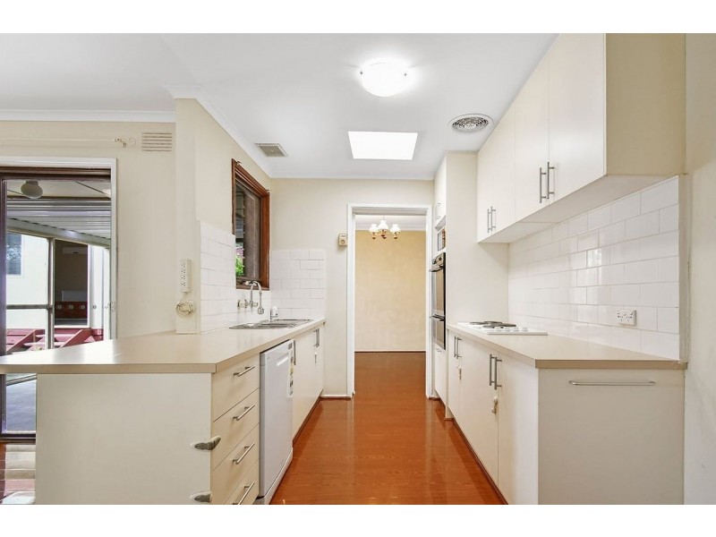 301 Blackburn Road, Burwood East VIC 3151