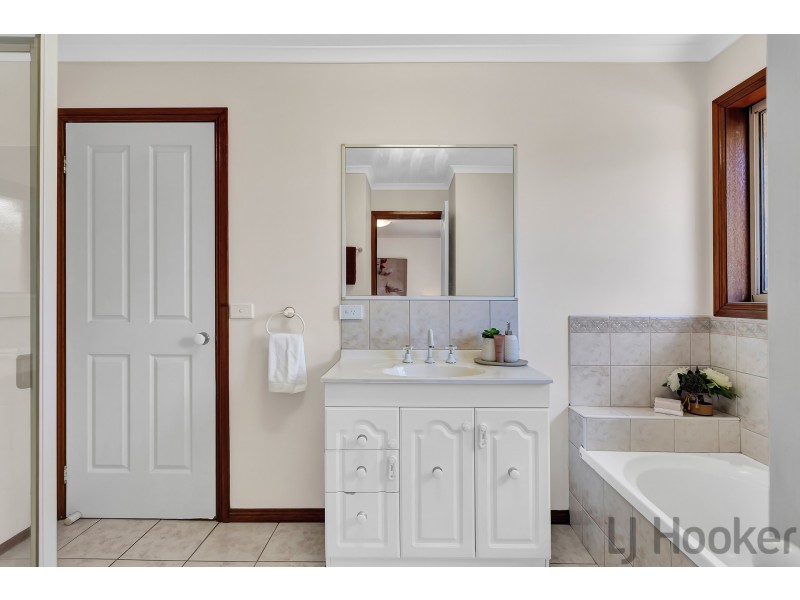 1/223 Forest Road, Boronia VIC 3155