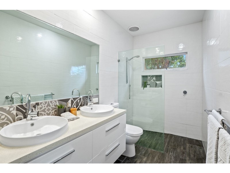 1/17 Mines Road, Ringwood East VIC 3135