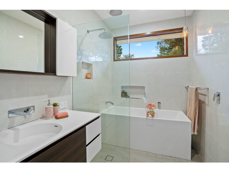 1/17 Mines Road, Ringwood East VIC 3135