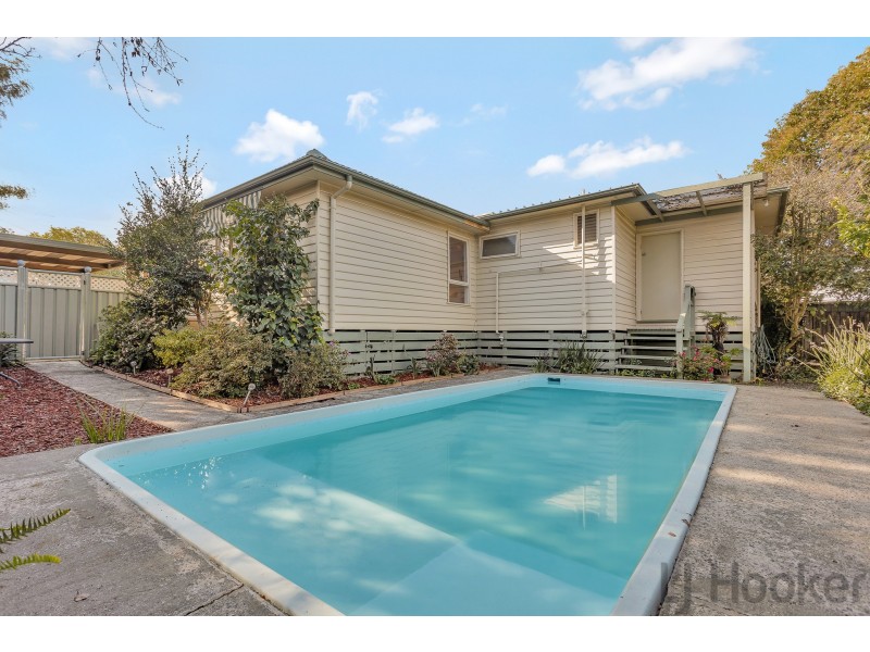 22 Compton Street, Mitcham VIC 3132