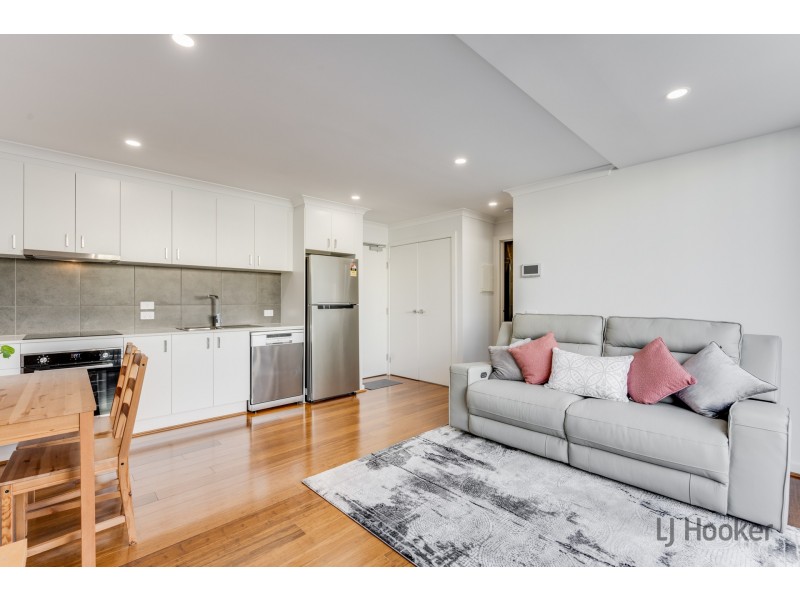 102/8 Tulip Crescent, Boronia VIC 3155