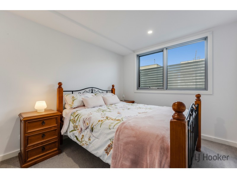 102/8 Tulip Crescent, Boronia VIC 3155