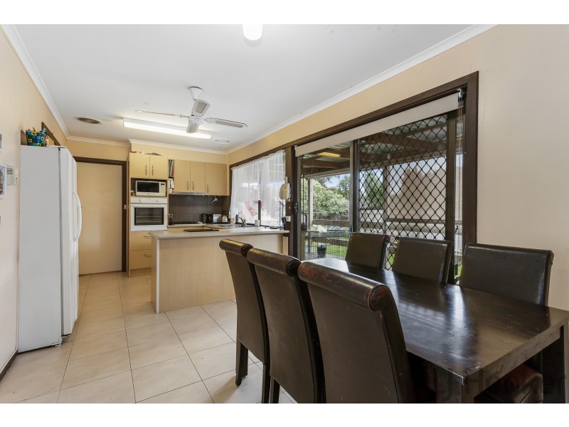 11 Aitken Court, Ferntree Gully VIC 3156