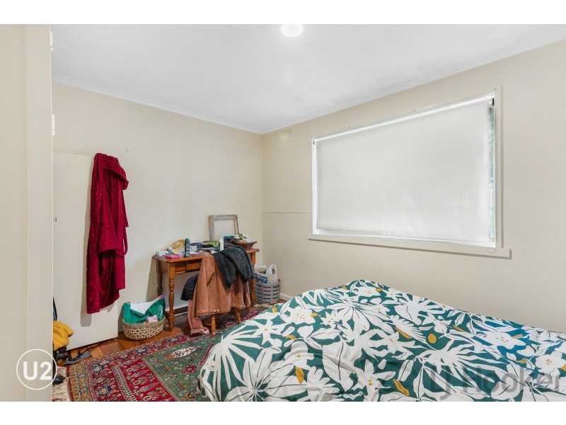 1 & 2/19 Railway Parade, Bayswater VIC 3153