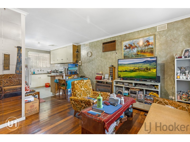 1 & 2/19 Railway Parade, Bayswater VIC 3153