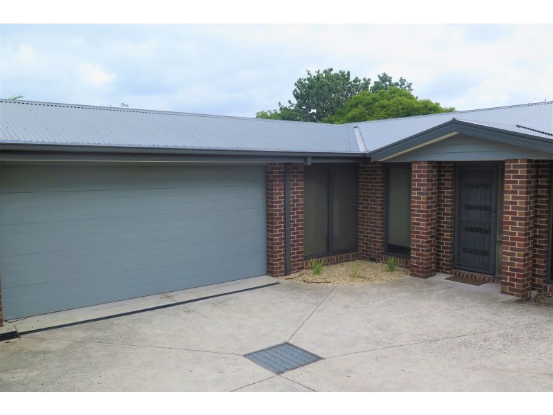 2/9 Oak Avenue, Boronia VIC 3155
