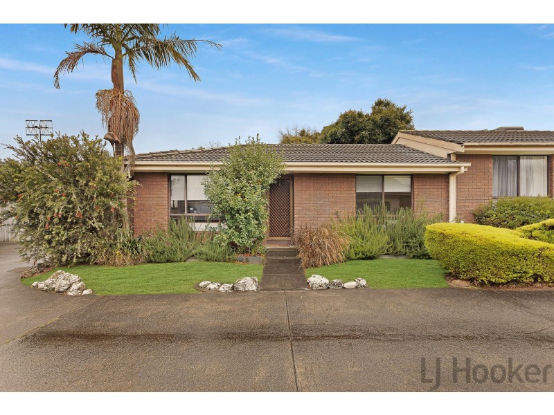 5/4 Starcross Avenue, Croydon VIC 3136