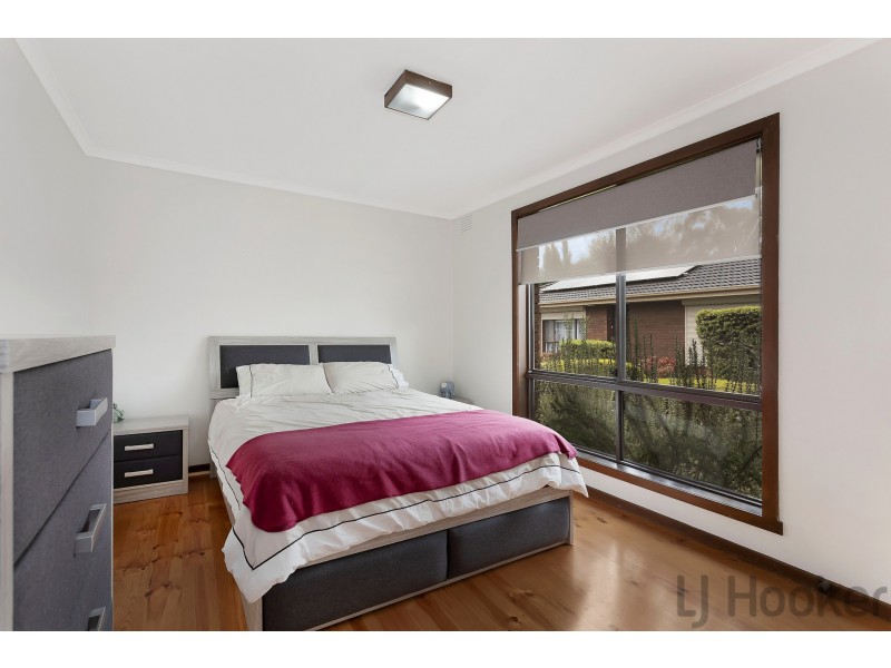 5/4 Starcross Avenue, Croydon VIC 3136