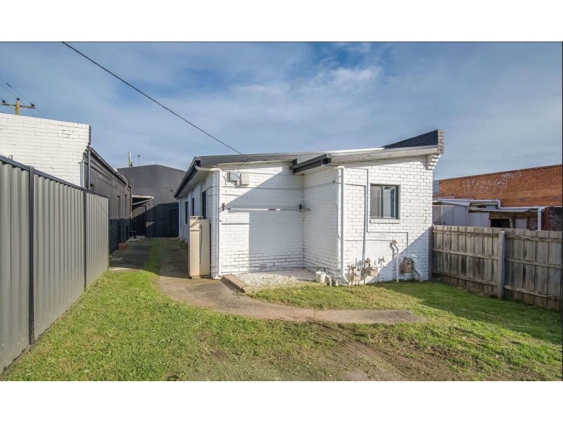 15a Alpine Street, Ferntree Gully VIC 3156