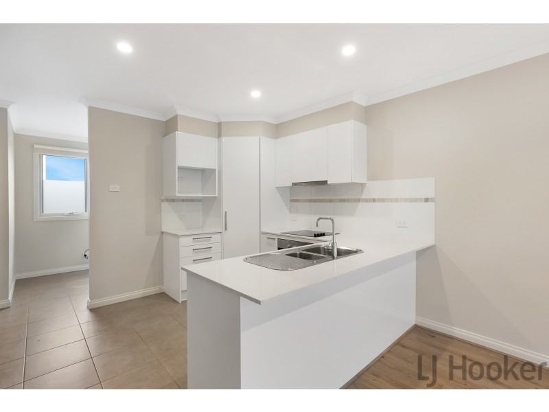 104/4 Conway Court, Boronia VIC 3155