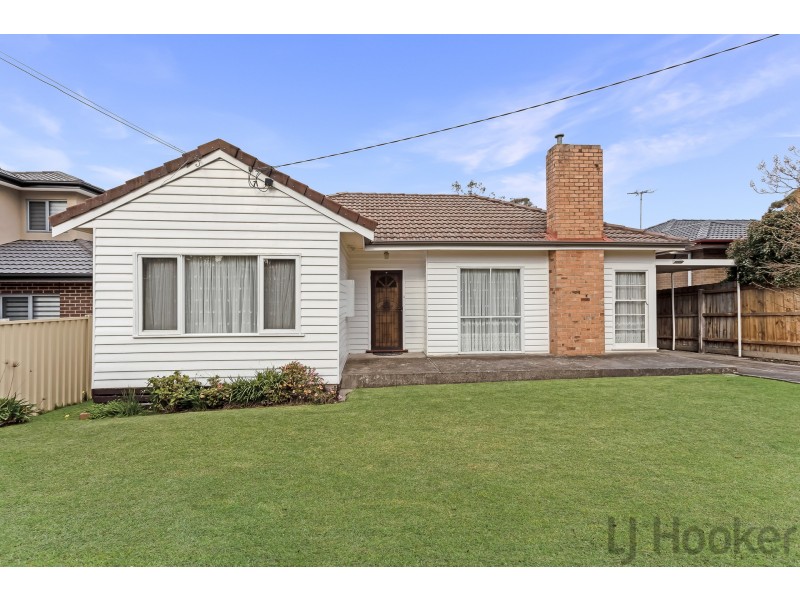 6 Berry Avenue, Mitcham VIC 3132