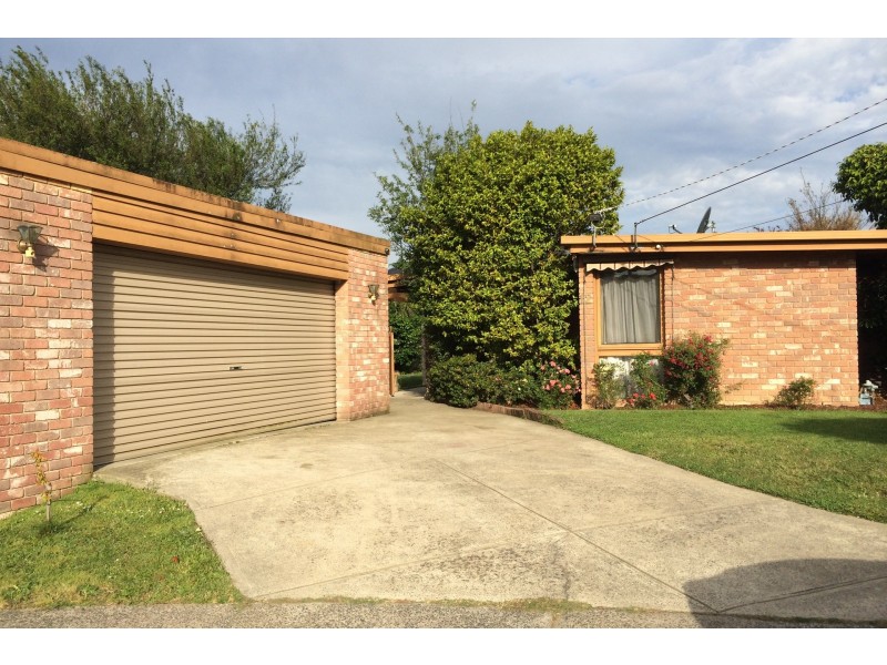 12 Ketwick Court, Ferntree Gully VIC 3156