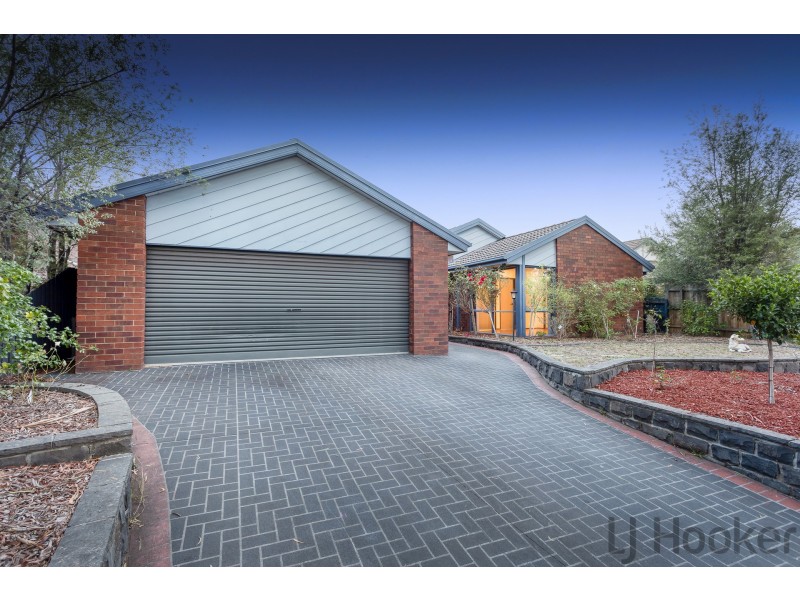 6 The Fairway, Rowville VIC 3178