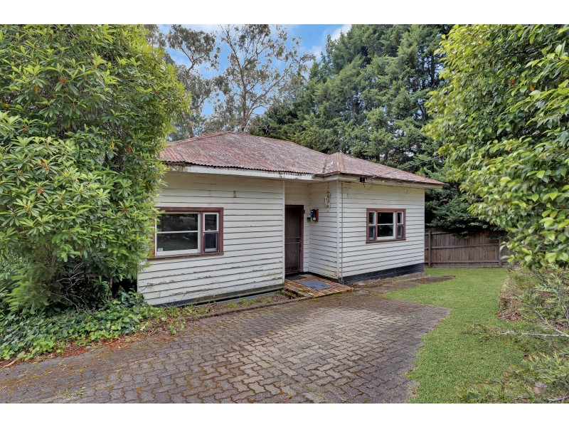 17 Stewart Street, Boronia VIC 3155