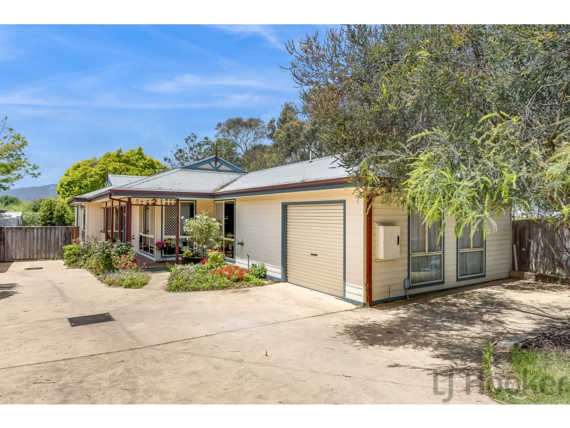 2/451 Dorset Road, Croydon VIC 3136
