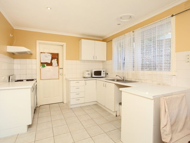 1/6 Salmon Road, Boronia VIC 3155