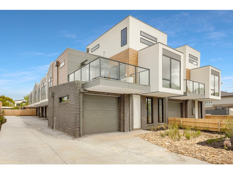 1D & 1 Conway Court, Boronia VIC 3155