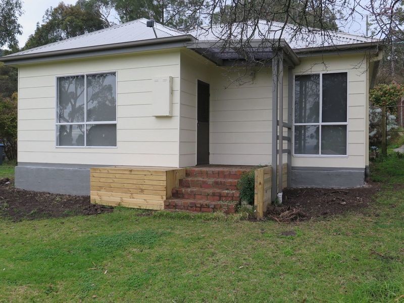 1/2 Little Opie Street, Ferntree Gully VIC 3156