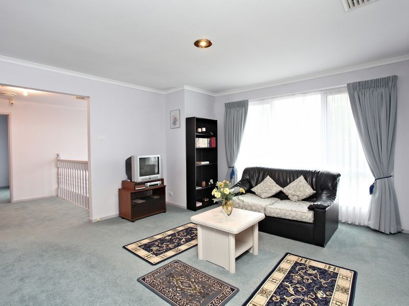 16 Daffodil Road, Boronia VIC 3155