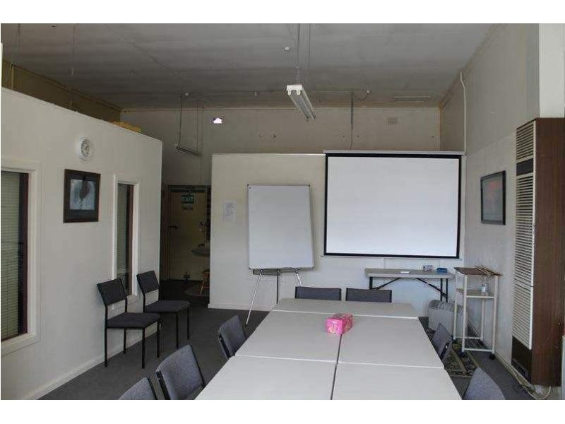 15 Alpine Street, Ferntree Gully VIC 3156