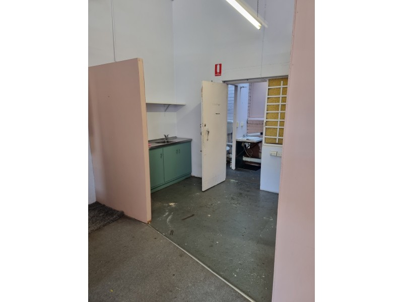 15 Alpine Street, Ferntree Gully VIC 3156