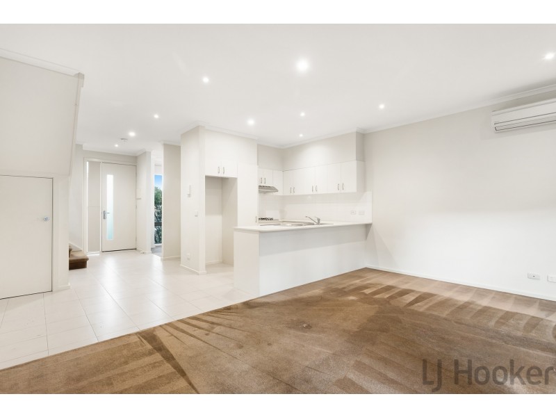 4D Orchid Avenue, Boronia VIC 3155