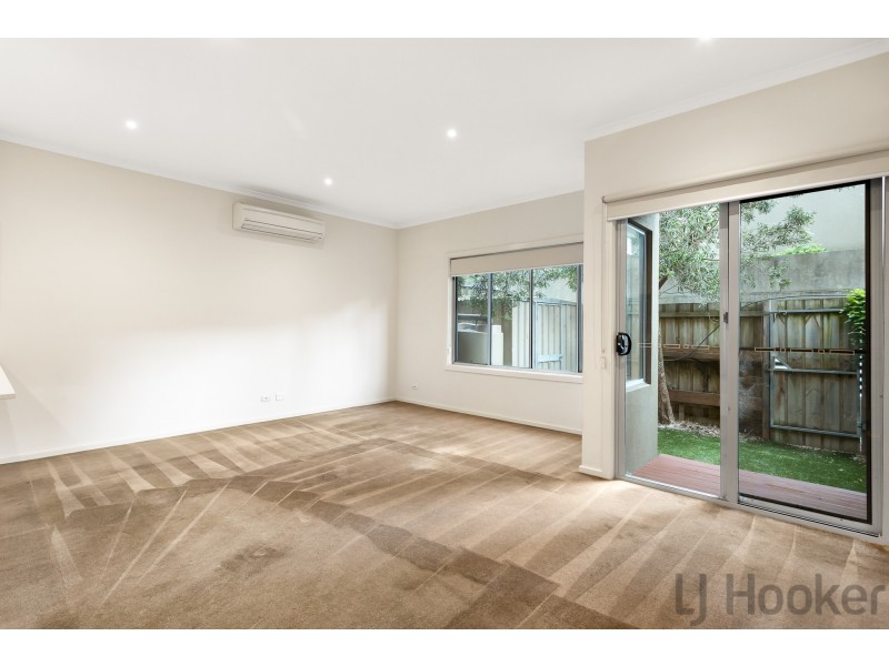 4D Orchid Avenue, Boronia VIC 3155