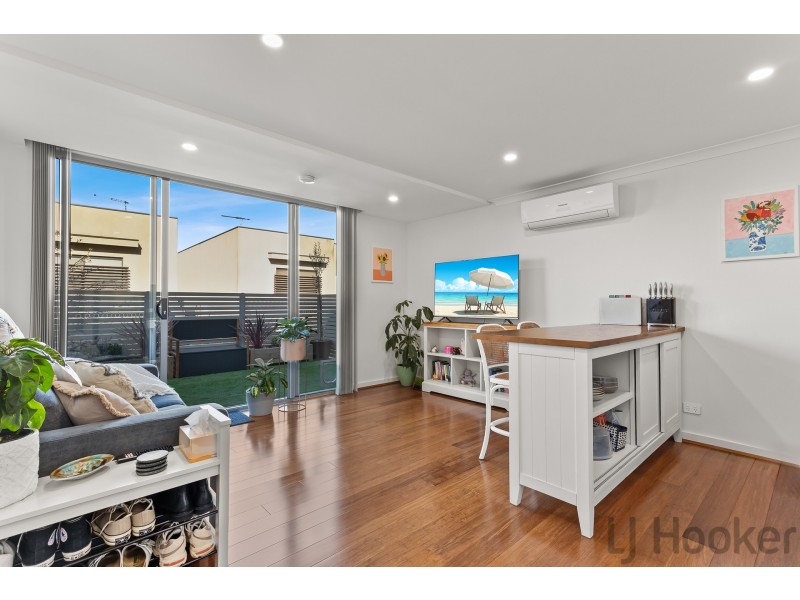 102/8 Tulip Crescent, Boronia VIC 3155