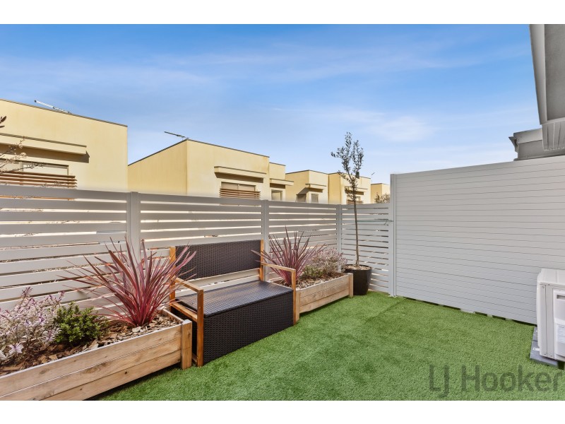 102/8 Tulip Crescent, Boronia VIC 3155