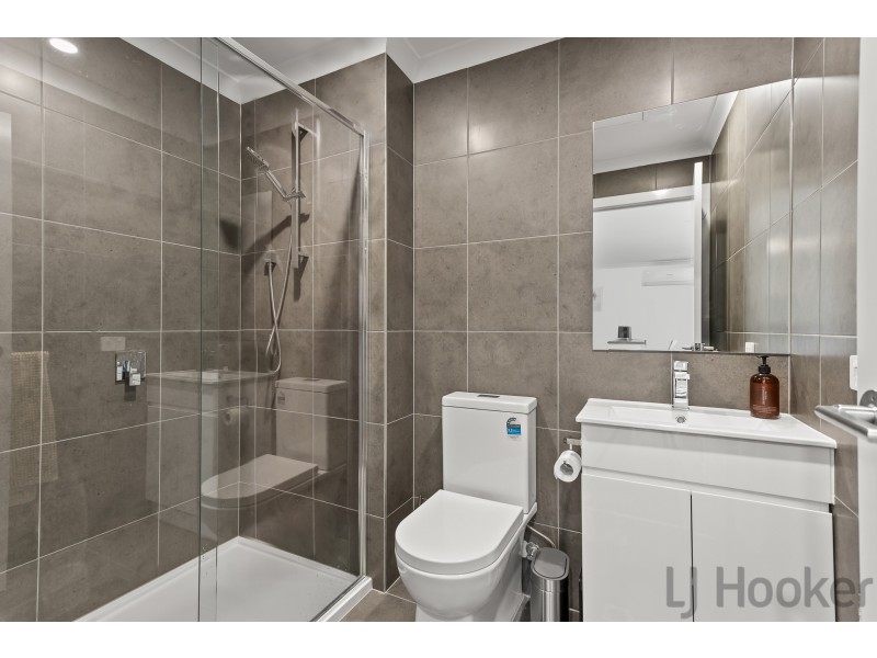 102/8 Tulip Crescent, Boronia VIC 3155