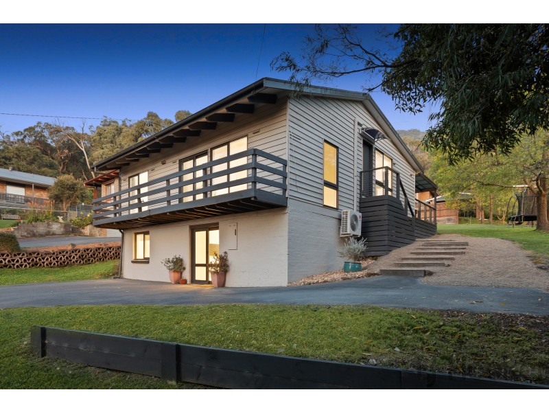 4 Jubilee Road, Montrose VIC 3765