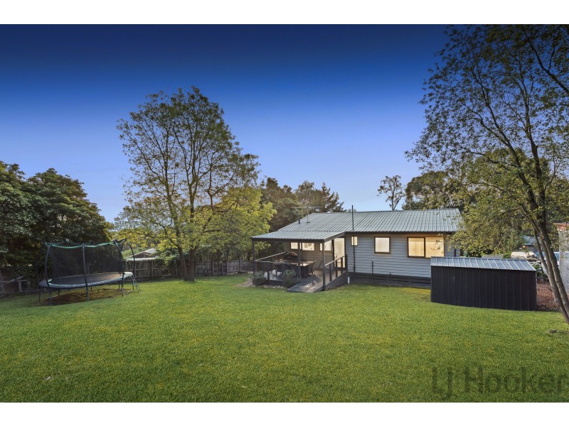 4 Jubilee Road, Montrose VIC 3765