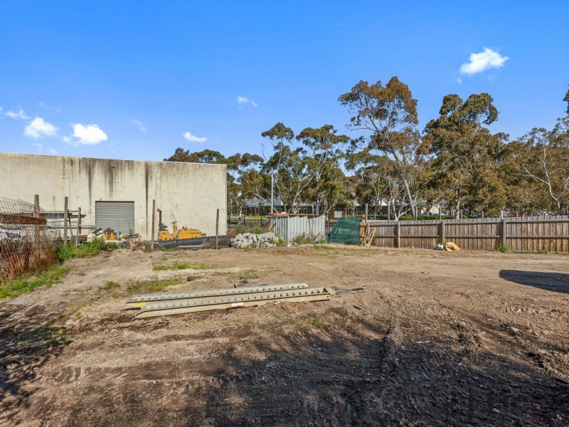 37 Kevin Avenue, Ferntree Gully VIC 3156